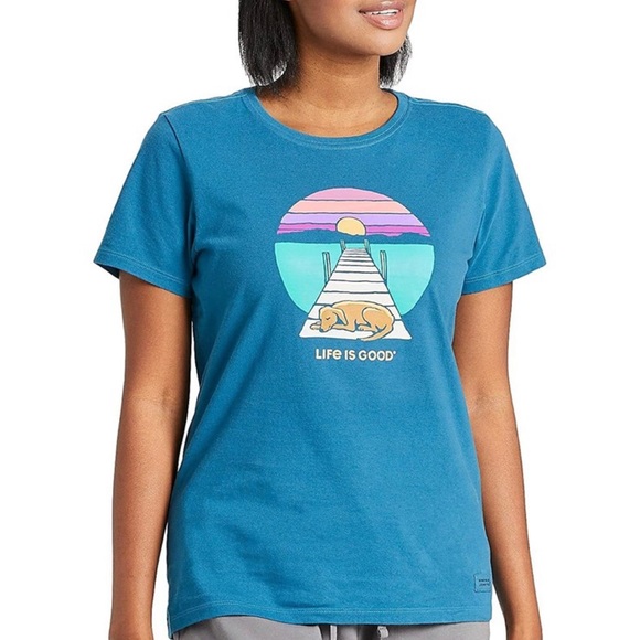 Life Is Good Women’s Short Sleeve Crusher Dock Dog T-Shirt - Picture 1 of 6